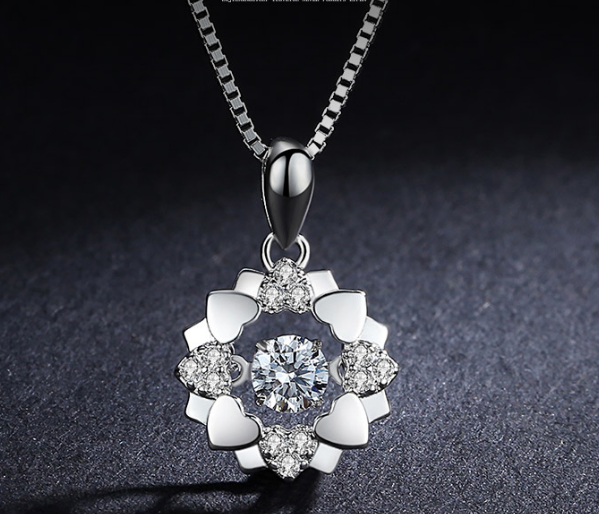 China Supplier 925 Silver Gemstone Necklace for Woman