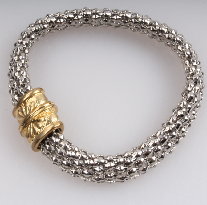 Custom Alloy Bracelet for Women Chain bracelet designs Bridal jewellery Party Accessorie