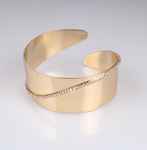 New Arrival Fashion Bracelet Alloy Wholesale Bracelet OEM/ODM are welcome