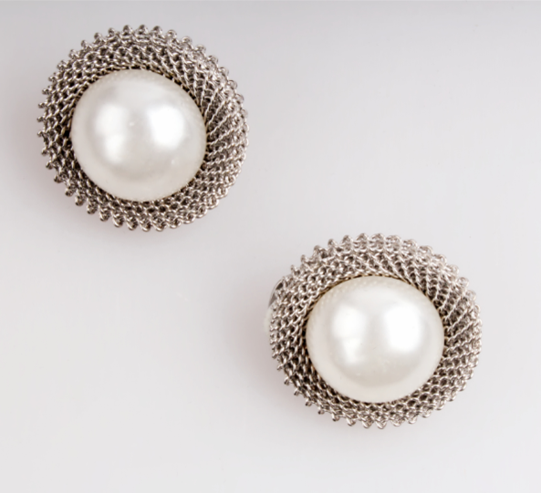 Women Wholesale Graceful Silver Color Simulated Pearl Birthday Anniversary Gifts for Women Mom Wife