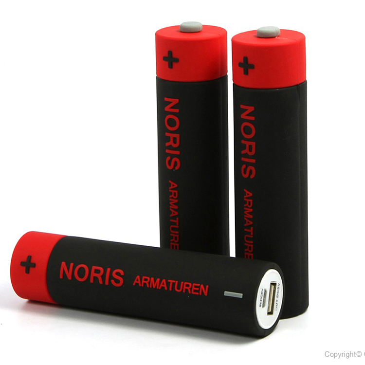 Creative custom round shaped mobile charger pvc power bank 26000mah 3000mah with logos