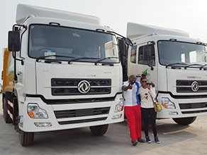 Compression Garbage Truck