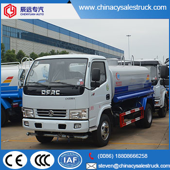6000L pequeño proveedor de camiones cisterna de agua en China
