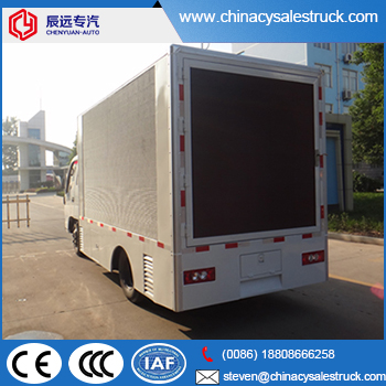 Aumark 4x2 mobile LED truck sa P5, P6, P8 screen supplier
