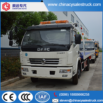 Dongfeng 5 toneladas camión de auxilio en remolque de plataforma plana diesel remolque para la venta