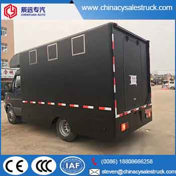 Tagapagtustos IVECO BRAND 4x2 mobile kitchen truck, food truck factory