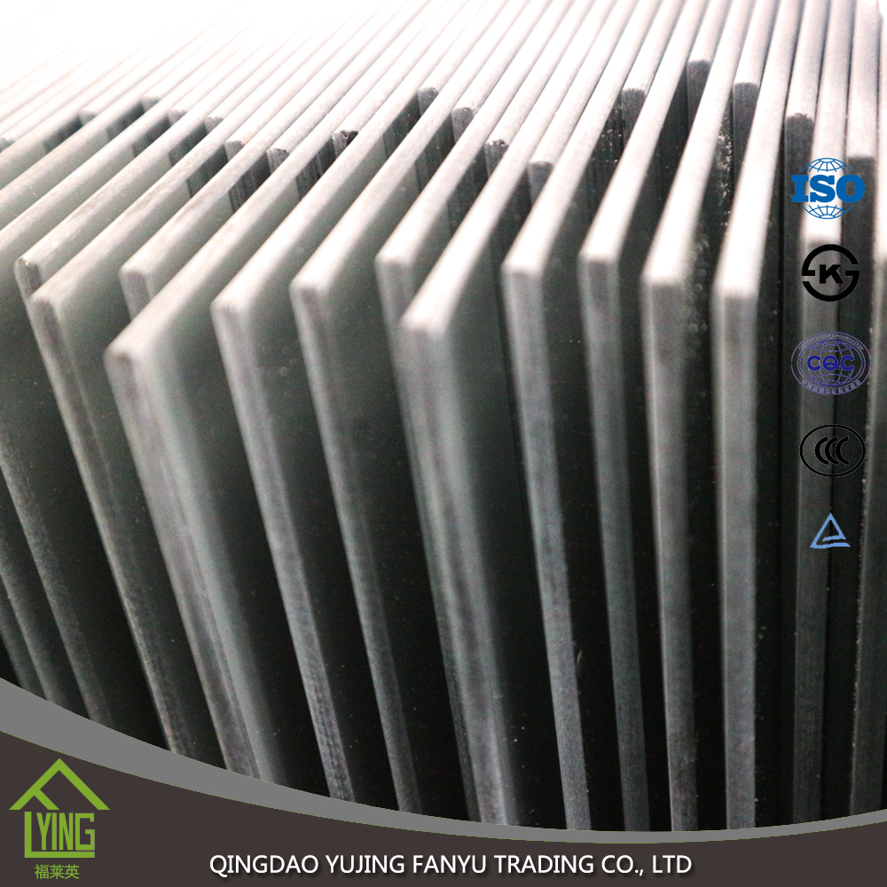 3 毫米大致打磨平钢化玻璃作进一步处理