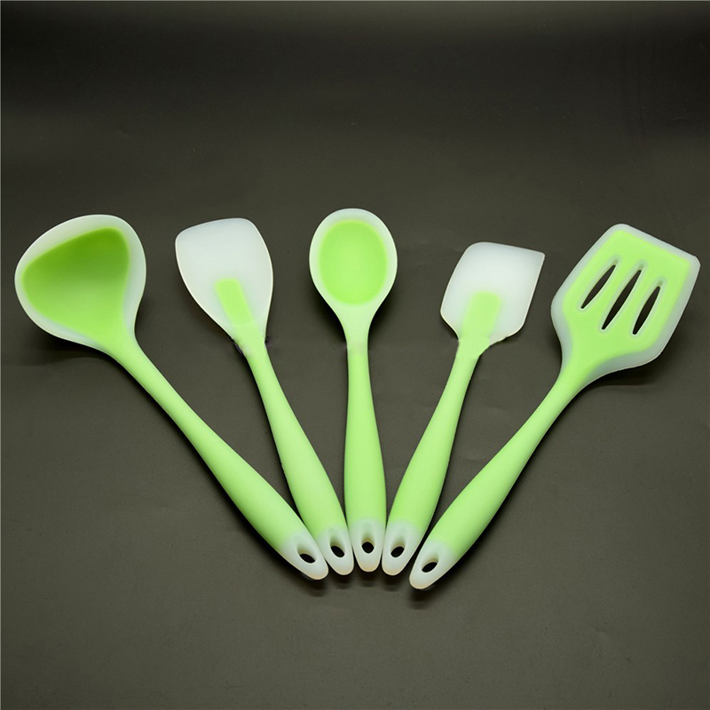 Fornitore cinese 5 pezzi Nylon Core Premium Set di utensili da cucina