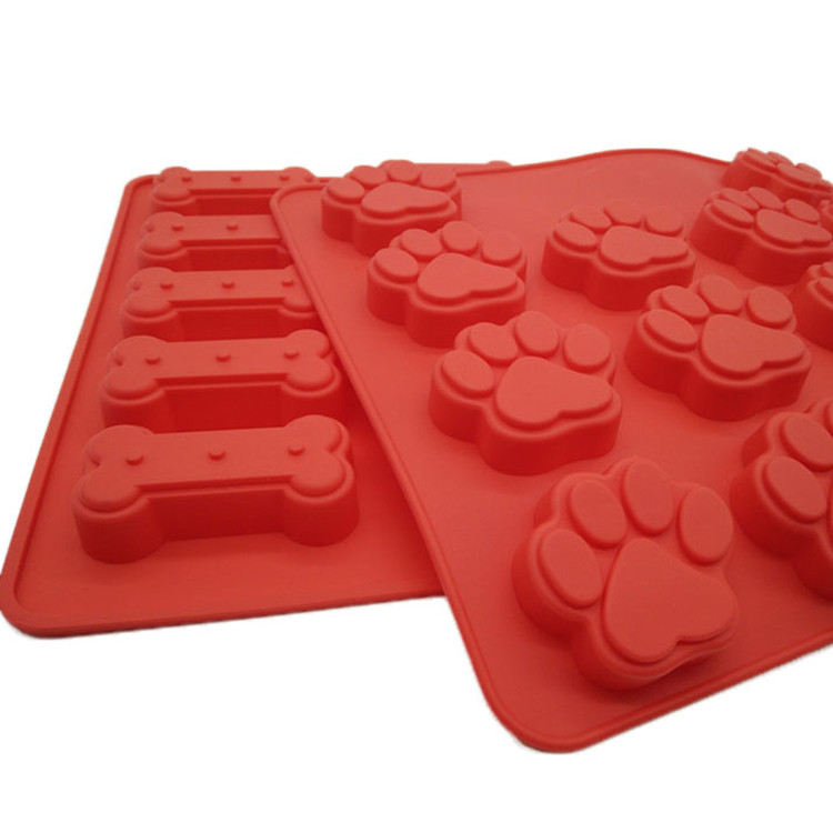 FDA/LFGB Grade Silicone Dog Treat Bones Paws Cake Pan