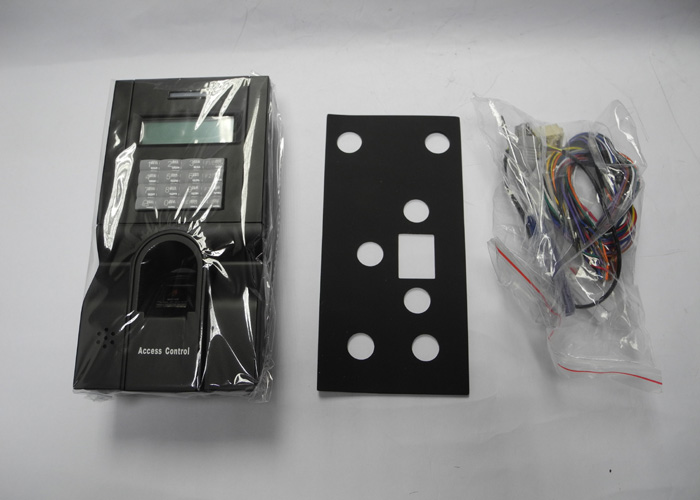 Wiegand Uscita di impronte digitali di controllo di accesso di presenza di tempo PY-F8
