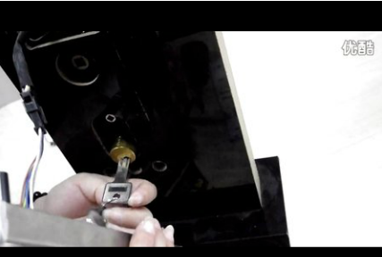 قفل باب الفندق التثبيت