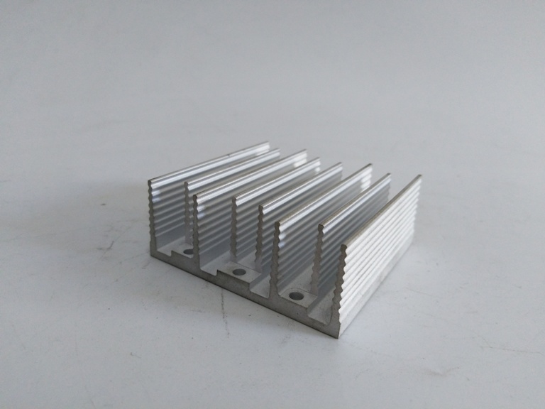 Extrusion Aluminum Profiles Die Cast Aluminum Heatsink