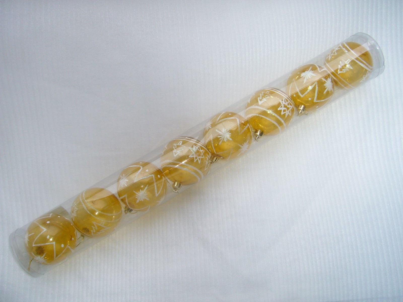 魅力的な安価なプラスチック製のクリスマスツリーボール