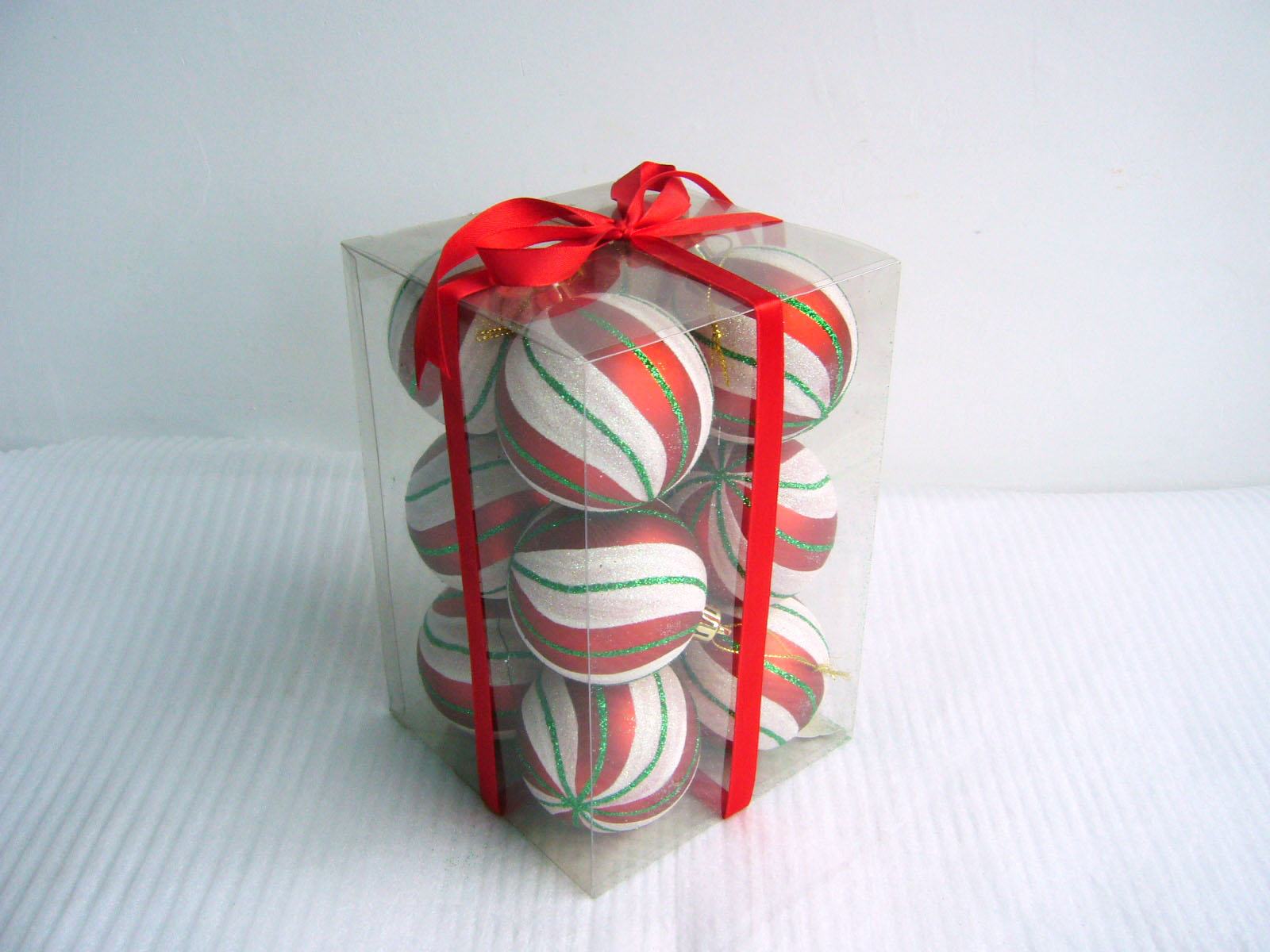 Attraktive verschiedene Weihnachts-Dekoration