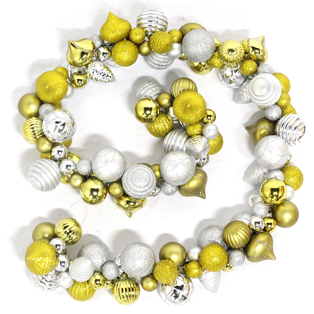 China Hot selling new type Xmas decorative ball garland manufacturer