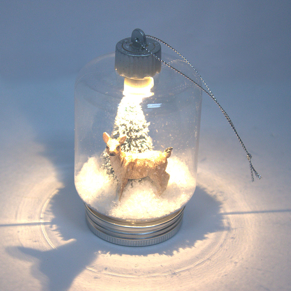 Pouplar Wholesale Good Quality Lighted Ornament