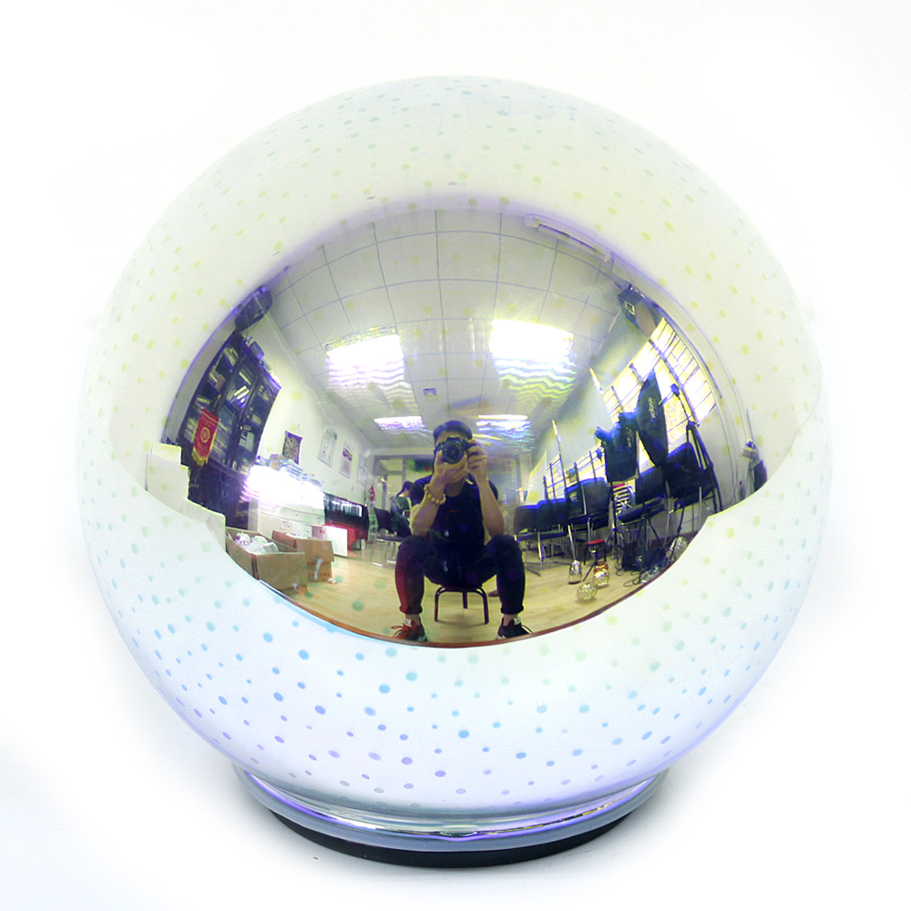 Salable Crystal Glass Ornament With Led Lights