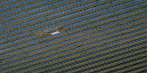 Wind γιγαντιαία δύναμη να εισέλθει εκ νέου τις Ηνωμένου Βασιλείου εταιρείες φωτοβολταϊκών