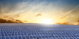 Lo scorso anno, le imprese cinesi PV classificato uscita inverter