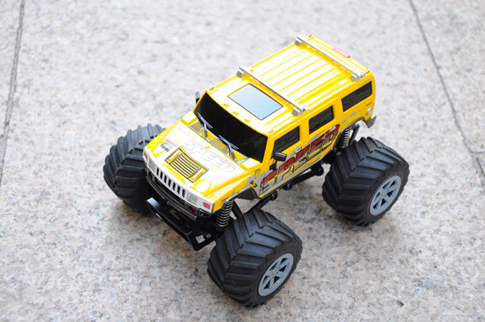 1/24 LCD transmitter 2.4G 4WD mini high speed rc car REC622112