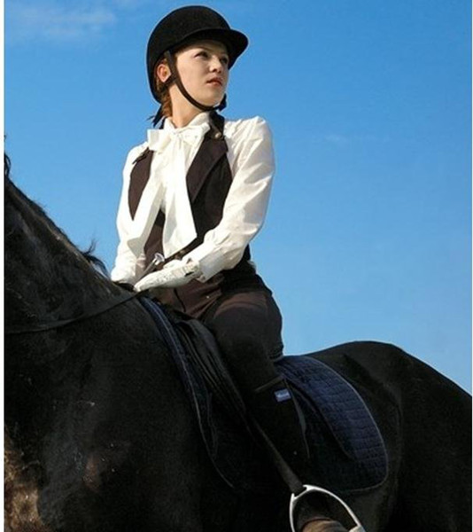 helmet for horseback riding