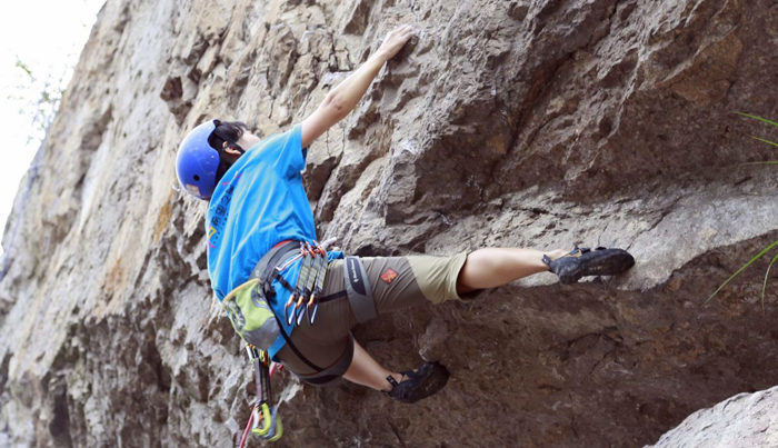 best rock climbing helmet