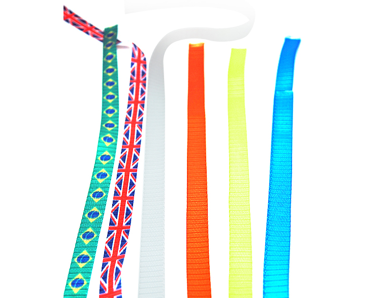 Colourful interchangeable strap for bicycle helmet