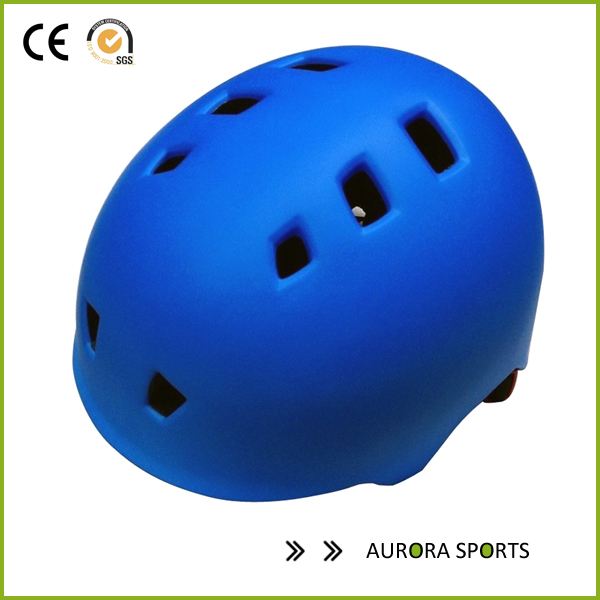 Nouveaux adultes Skateboard Casque AU-K001 refroidissent Skateboard Casques suppiler En Chine