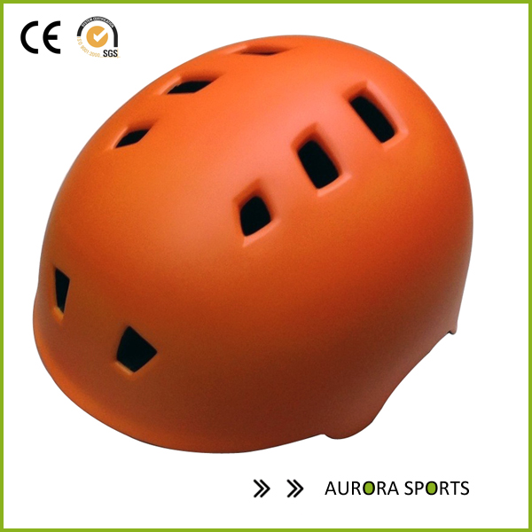 Nouveaux adultes Skateboard Casque AU-K001 refroidissent Skateboard Casques suppiler En Chine
