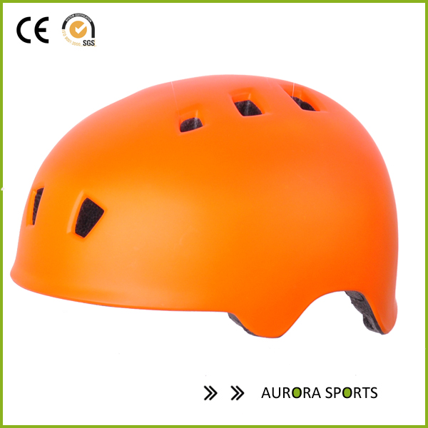 Nouveaux adultes Skateboard Casque AU-K001 refroidissent Skateboard Casques suppiler En Chine