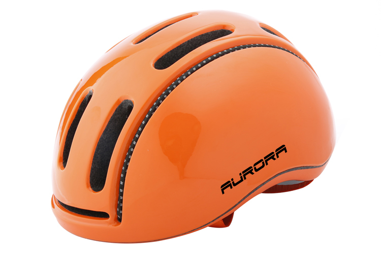 Nuevo casco de bicicleta de diseño con visera extraíble