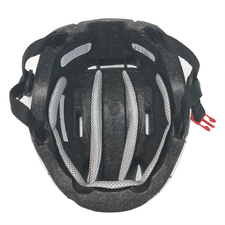 AU-C09 light weight kids helmet cute football helmet for children