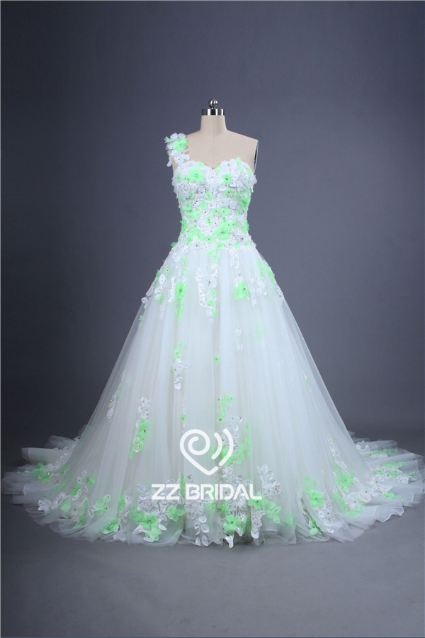 New one shoulder sweetheart neckline appliqued with handmade green flowers wedding dress