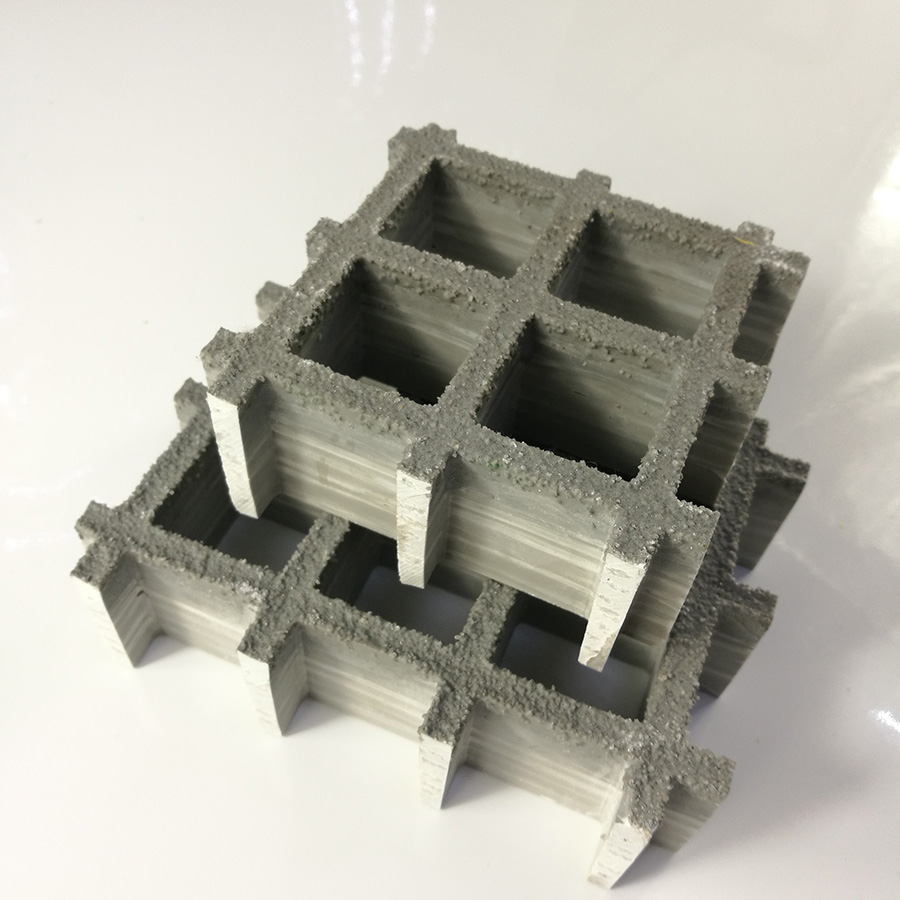 30mm Thickness Molded Black Gritted Glass Fiber Reinforced Polymer GRP Grating