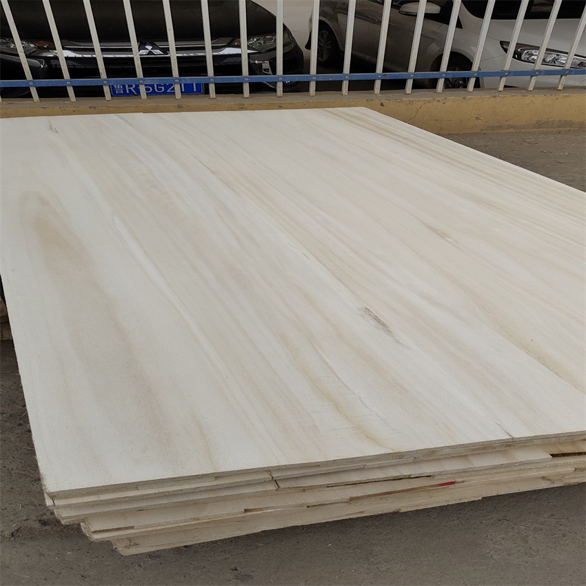China China Paulownia Rand klebrierte Panels für Särge mit geblachem Farbfabrik Hersteller