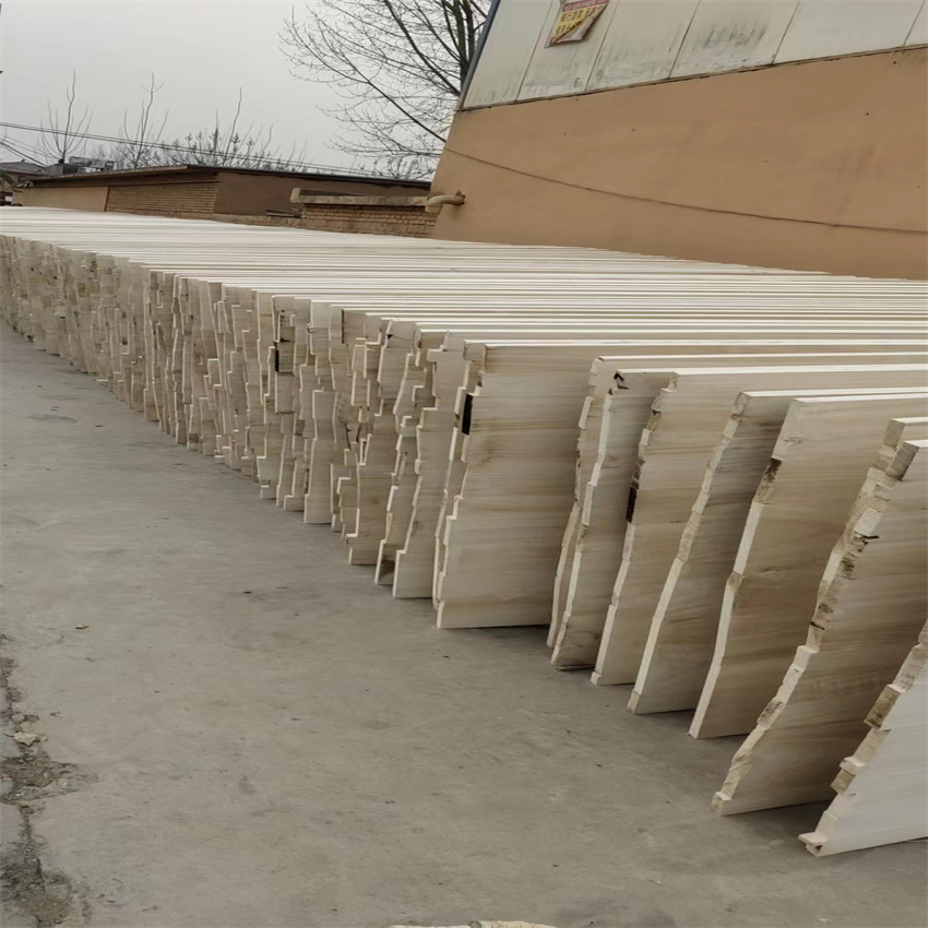 China China Paulownia Rand klebrierte Panels für Särge mit geblachem Farbfabrik Hersteller