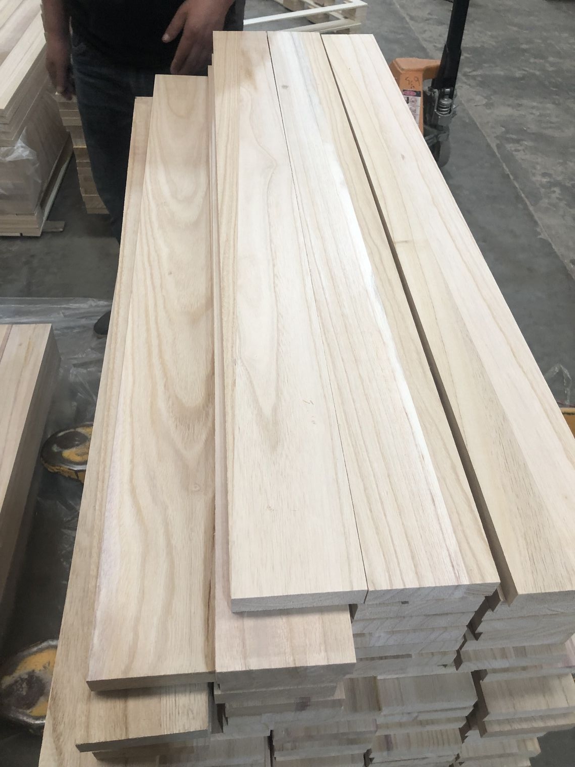 Good quality factory directly madera de paulownia precio