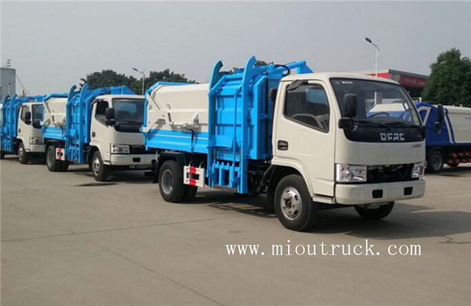 4 - 5 tons self-loading garbage truck hanging buckets with compressed garbage truck