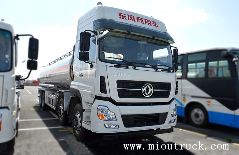 CSC5311GJYD10 Euro4 8 * 4 24CBM油罐车东风品牌