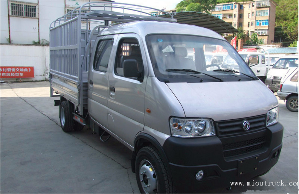 Dongfeng 1.25L 87hp essence à double rangée camion de fret