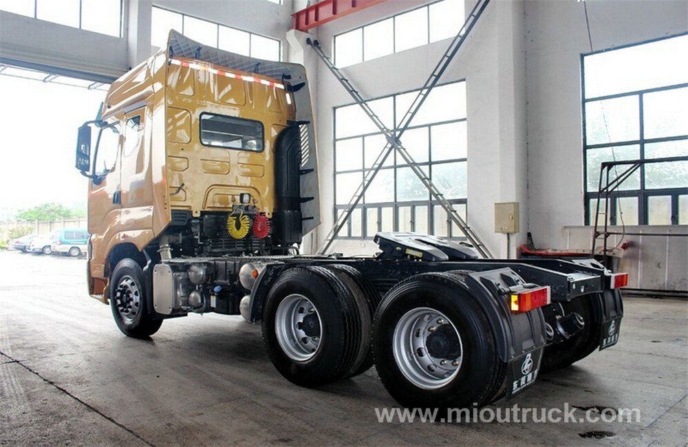 Дунфэн 6 x 4 LZ4251QDCA трактор грузовика Фабрика прямой продажи