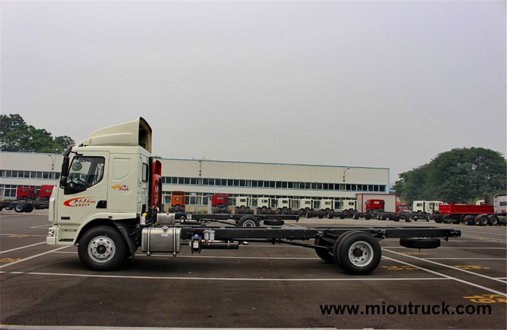 Dongfeng Chenglong M3 tractor 190hp 4x2 truck