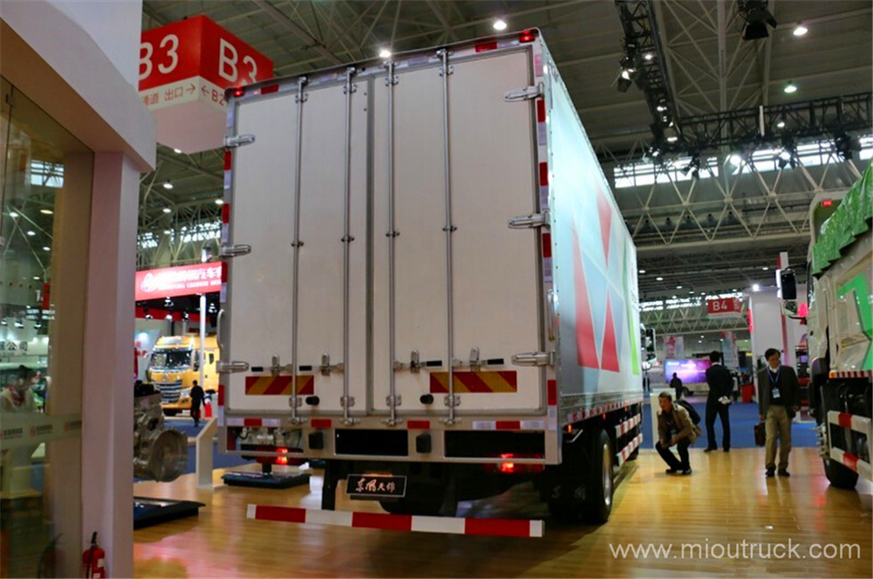 东风商用车天锦180HP 4×2 箱货车卡车(DFL5120XXYB2)