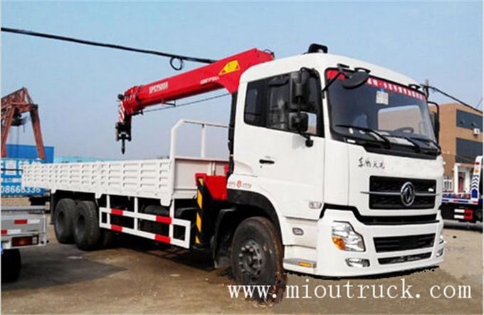 Sany 10Ton crane with dump truck
