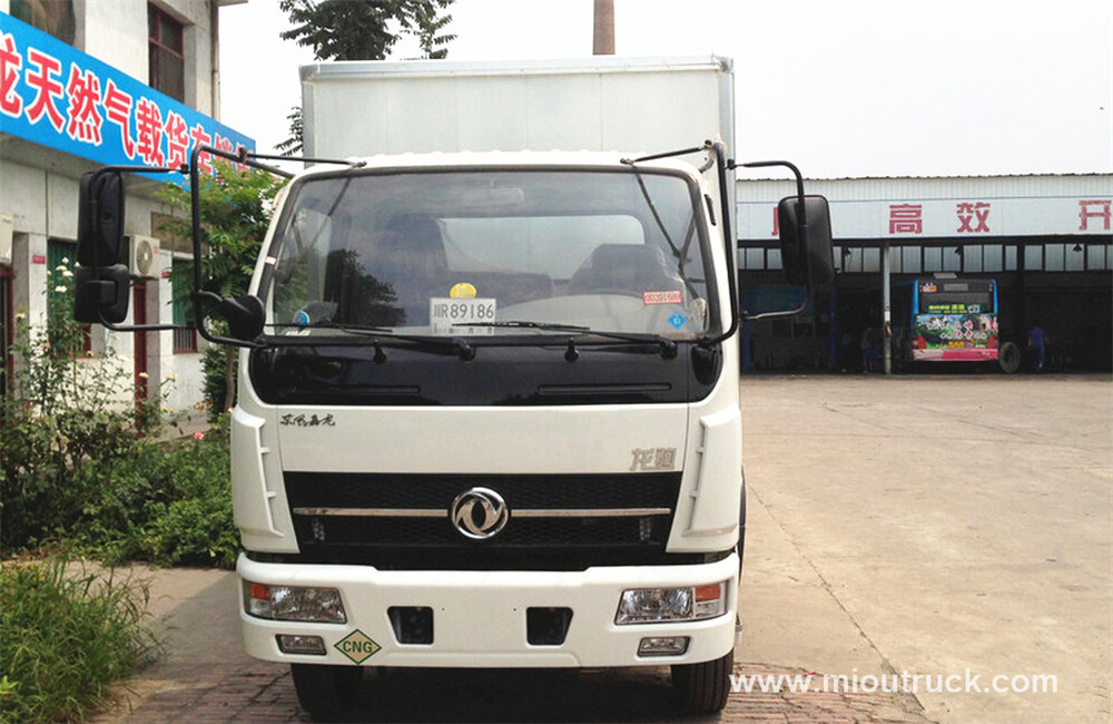 الصين المورد دونغفنغ 4X2 محرك الديزل 100hp شاحنة تفريغ سيارة صغيرة