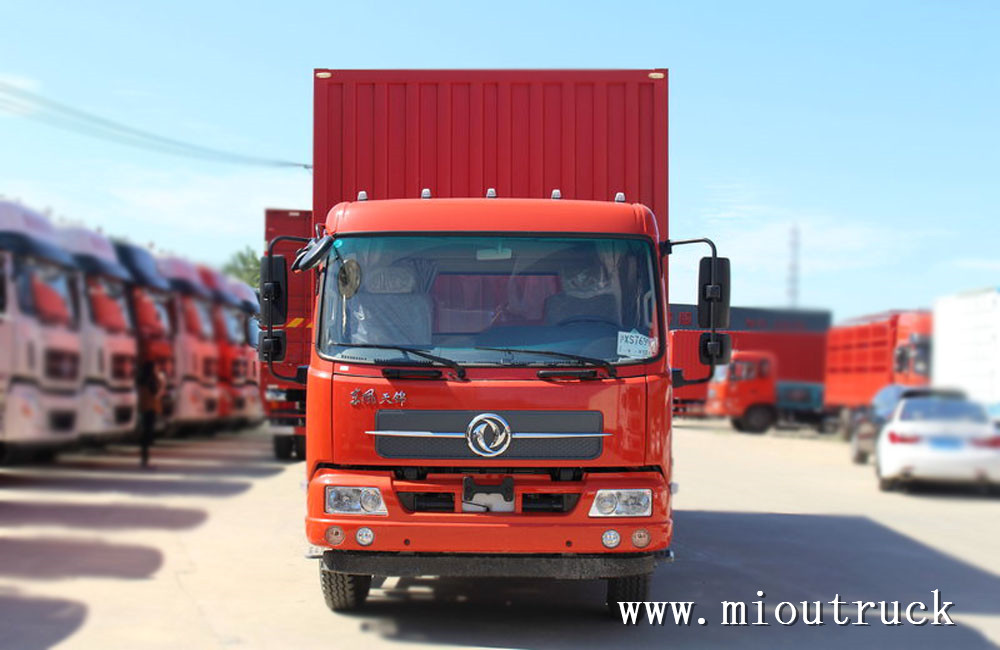 dongfeng tianjin 160hp 4*2 7m 6ton half box cargo truck
