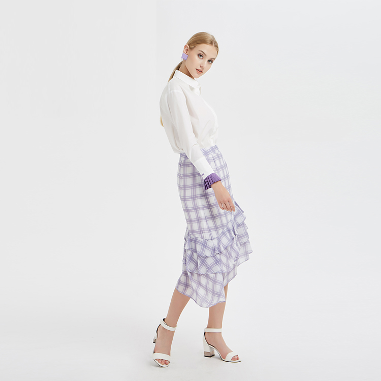 Camisa blanca clásica con mangas plisadas China ODM