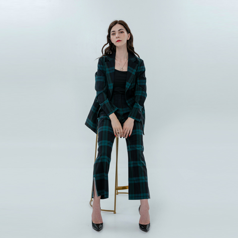 격자 무늬와 숙 녀 더블 브레스트 재킷