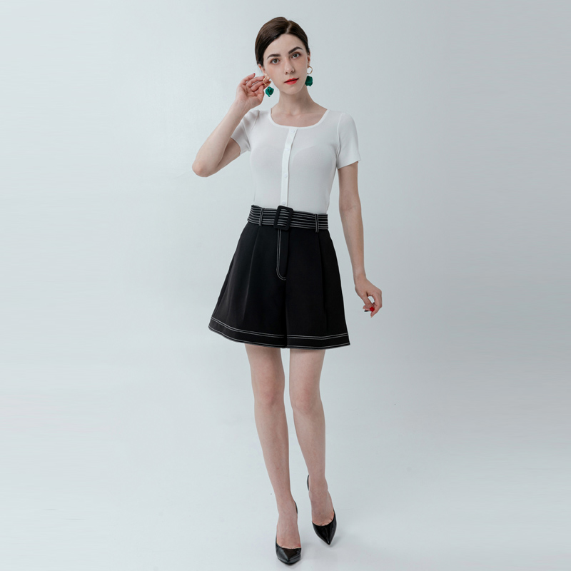 허리가 높은 숙녀 플레어 쇼츠