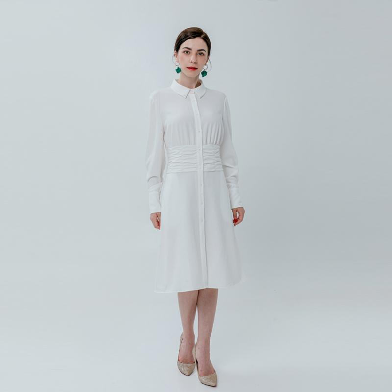 작업복 허리와 숙 녀 셔츠 드레스